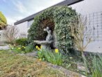 Ohne Käuferprovision: Ein Stockwerk, endlose Möglichkeiten - Bungalow mit Gartenparadies und Garage - Garten