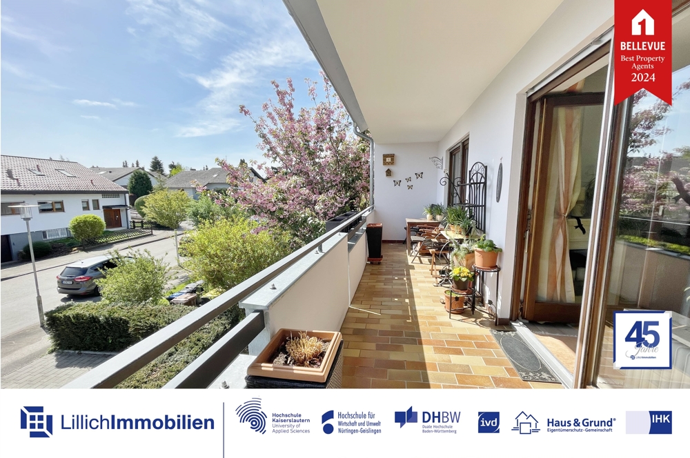 "Traumwohnung in idyllischer Lage: Großzügiges Wohnen mit zwei Balkonen und Hobbyraum"