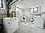Leerstehende 2,5-Zimmerwohnung mit Balkon - ohne Käuferprovision! - Gemeinschaftliche Waschküche im UG